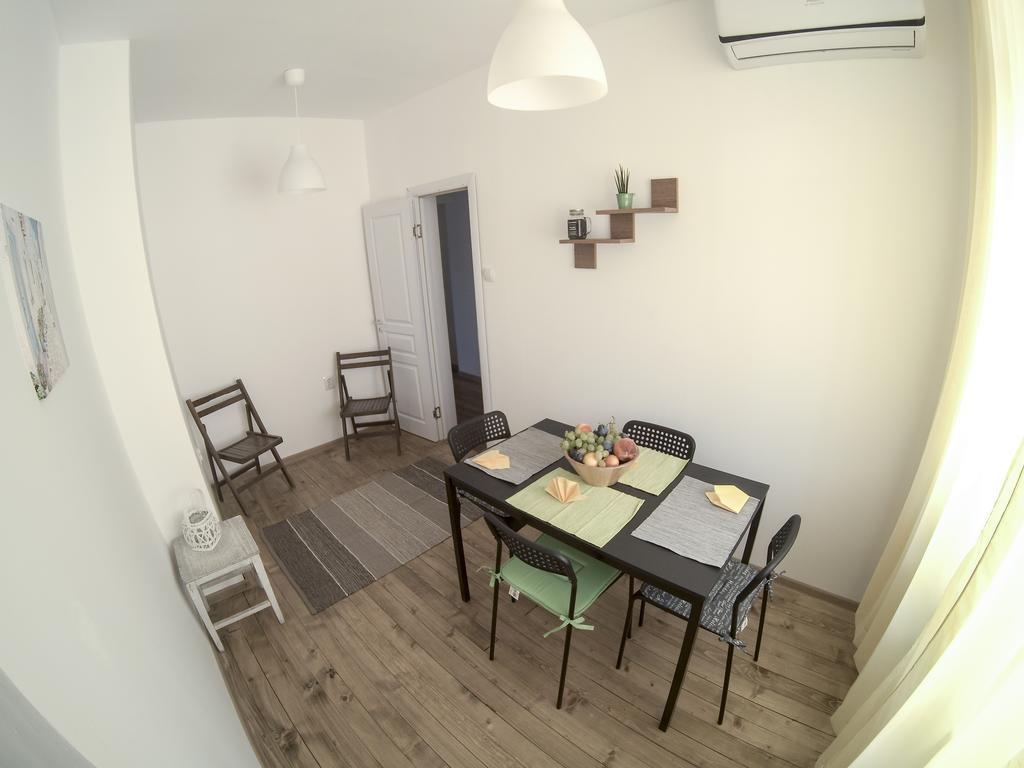Graf Ignatiev - 3Br Apart Sofia Exterior photo